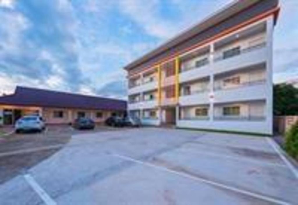 Meesuk Chiangrai Hotel Chiang Rai Extérieur photo